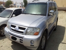 للبيع متسوبيشي Pajero 2005