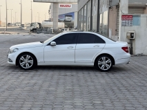 للبيع مرسيديس C class 2013