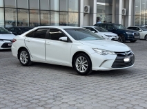 للبيع تويوتا camry 2017