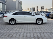 للبيع تويوتا camry 2017