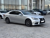 للبيع لكزس LS 2015