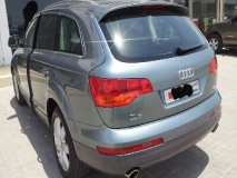 للبيع أودي Q7 2007