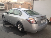 للبيع نيسان Altima 2009