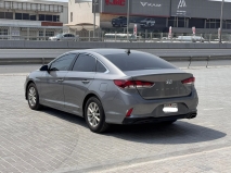 للبيع هونداي Sonata 2018