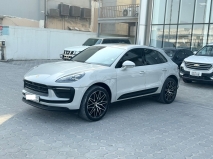 للبيع بورش Macan 2023