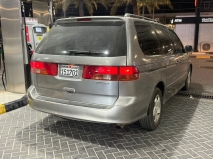 للبيع هوندا Odyssey 2001