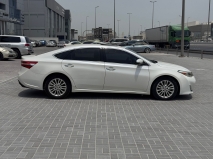 للبيع تويوتا Avalon 2014