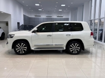 للبيع تويوتا Land Cruiser  2019