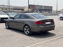 للبيع أودي A5 2015