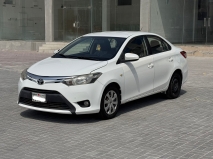 للبيع تويوتا Yaris 2015