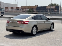 للبيع تويوتا Avalon 2015