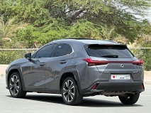 للبيع لكزس UX 2019