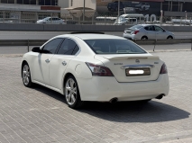 للبيع نيسان Maxima 2012