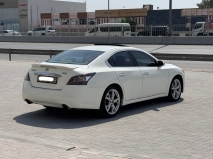 للبيع نيسان Maxima 2012