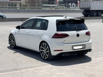 للبيع فولكس واجن Golf 2018