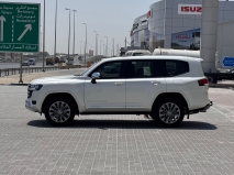 للبيع تويوتا Land Cruiser  2024