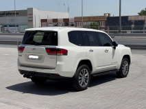 للبيع تويوتا Land Cruiser  2024