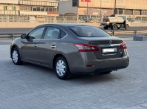 للبيع نيسان Sentra 2014