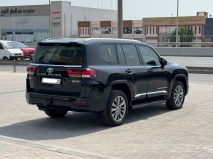 للبيع تويوتا Land Cruiser  2024