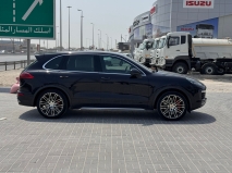 للبيع بورش Cayenne turbo 2015