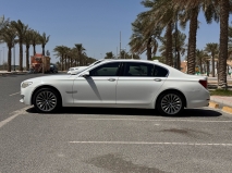 للبيع بي ام دبليو 7 Series 2013