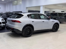 للبيع ميزراتي Grancabrio 2025