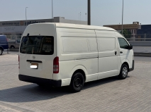 للبيع تويوتا Hiace 2017