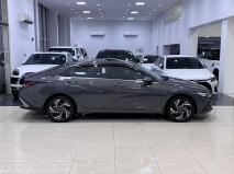 للبيع هونداي Elantra 2024