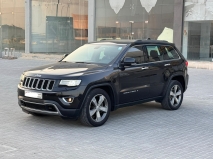 للبيع جيب Grand Cherokee 2015