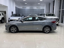للبيع هونداي Elantra 2017
