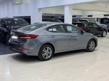 للبيع هونداي Elantra 2017