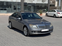 للبيع مرسيديس C class 2009
