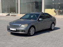 للبيع مرسيديس C class 2009