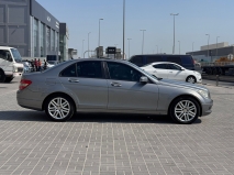 للبيع مرسيديس C class 2009