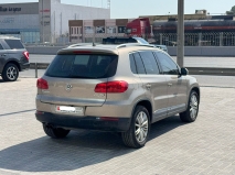 للبيع فولكس واجن Tiguan 2015