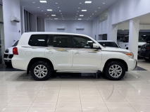 للبيع تويوتا Land Cruiser  2015