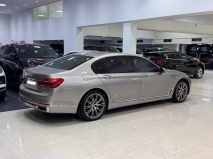 للبيع بي ام دبليو 7 Series 2018