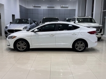 للبيع هونداي Elantra 2018