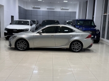 للبيع لكزس IS 2017