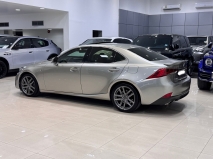 للبيع لكزس IS 2017