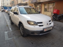 للبيع متسوبيشي Outlander 2006