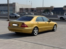 للبيع مرسيديس S class 2004