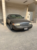 للبيع فورد Crown Victoria 2008