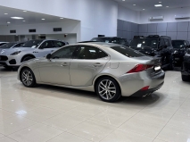 للبيع لكزس IS 2017