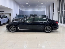 للبيع بي ام دبليو 7 Series 2016 item thumb 3