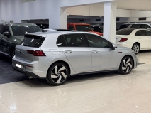 للبيع فولكس واجن Golf 2024