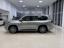 للبيع لكزس LX 2017