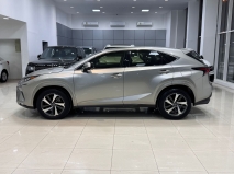 للبيع لكزس NX 2020