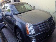 للبيع كاديلاك SRX 2004