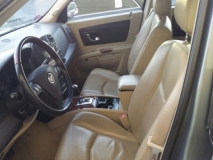 للبيع كاديلاك SRX 2004